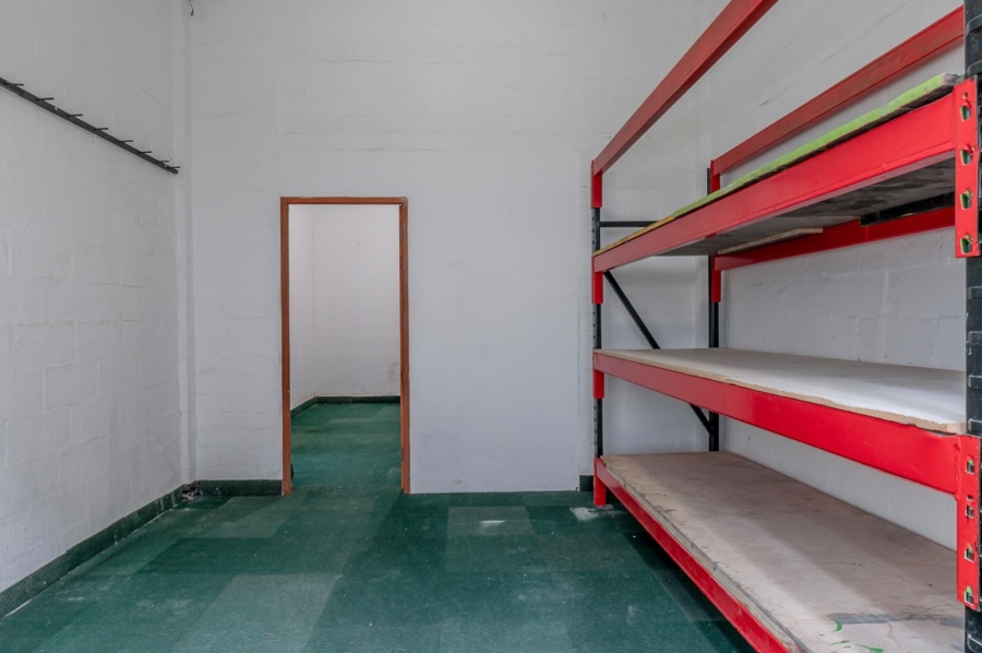 To Let Commercial Property for Rent in Gants Plaza Western Cape